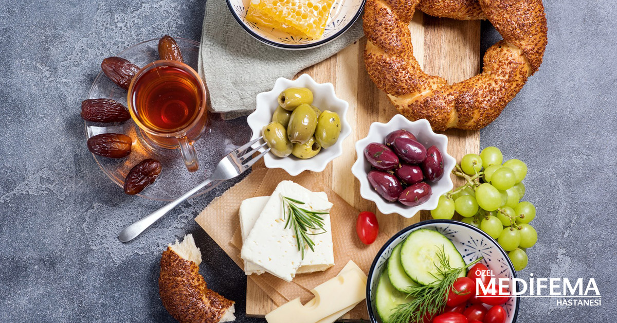Ramazanda Beslenme Önerileri ile Sağlıklı Yaşamak 